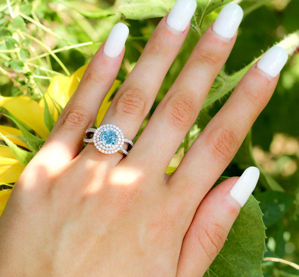 The Best Aquamarine Jewelry for March Birthdays - March Birthstone Jewelry