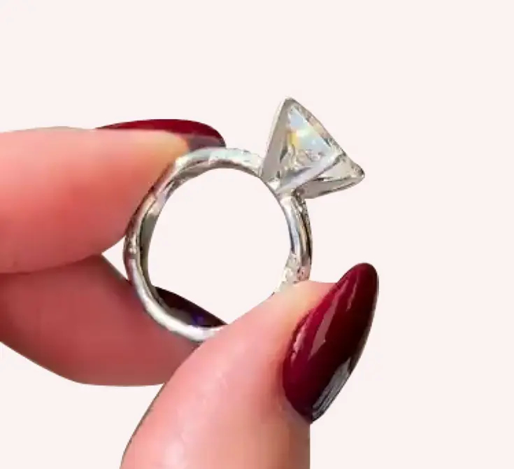 Allurez custom engagement ring