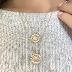 Sunflower Necklaces Are the Jewelry Trend to Watch