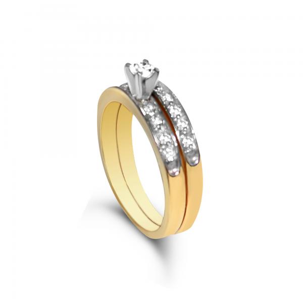 Diamond Sidestone Accented Bridal Set in 14k Yellow Gold (0.57ct)