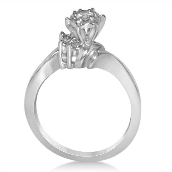 Diamond Sidestone Accented Bridal Set in 14k White Gold (0.25ct)