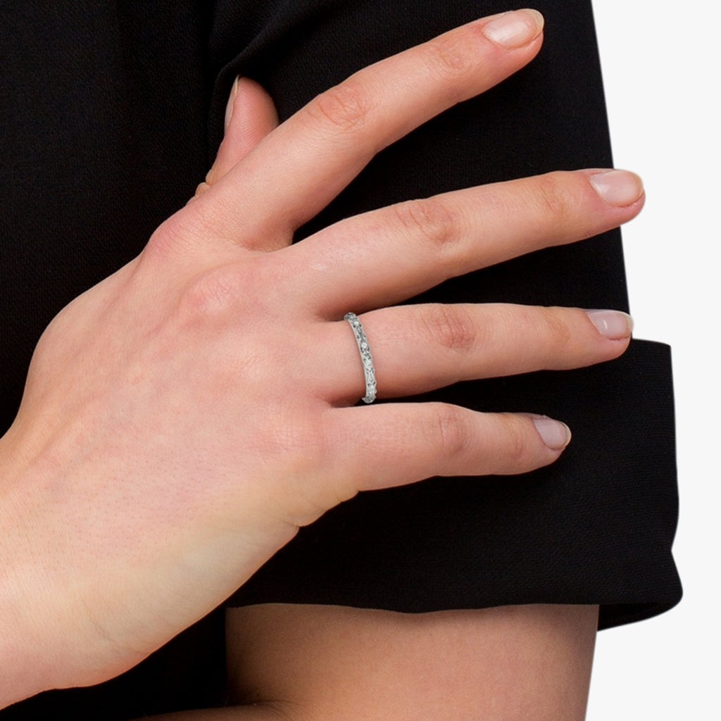 Diamond Antique Style Wedding Band Platinum (0.04ct)