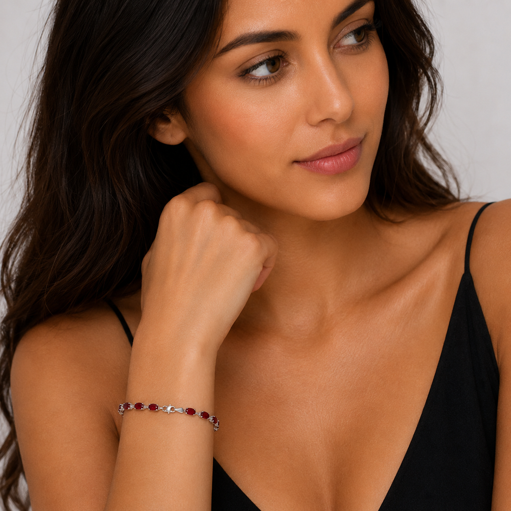 Natural Mozambique Garnet Bracelet 14K White Gold (0.58ct)