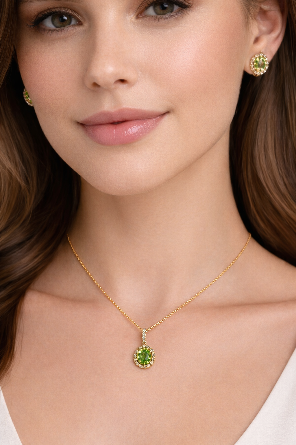 Peridot & Halo Diamond Pendant Necklace in 14k Yellow Gold 2.24ct