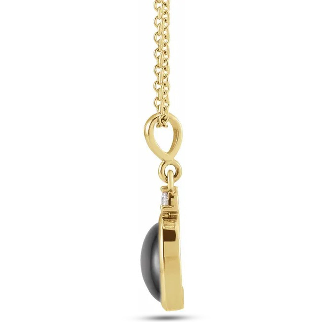 Oval Natural Onyx & Diamond Pendant Necklace 14K Yellow Gold (0.33ct)