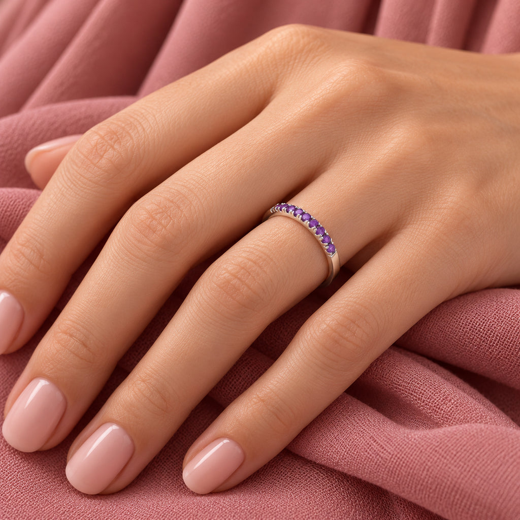 Round Amethyst Stackable Ring 14K White Gold (0.18ct)