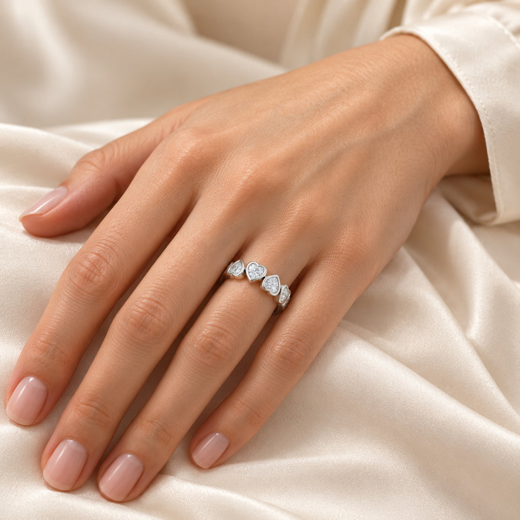 AZ29497 diamond ring in 14K white gold — close-up on model