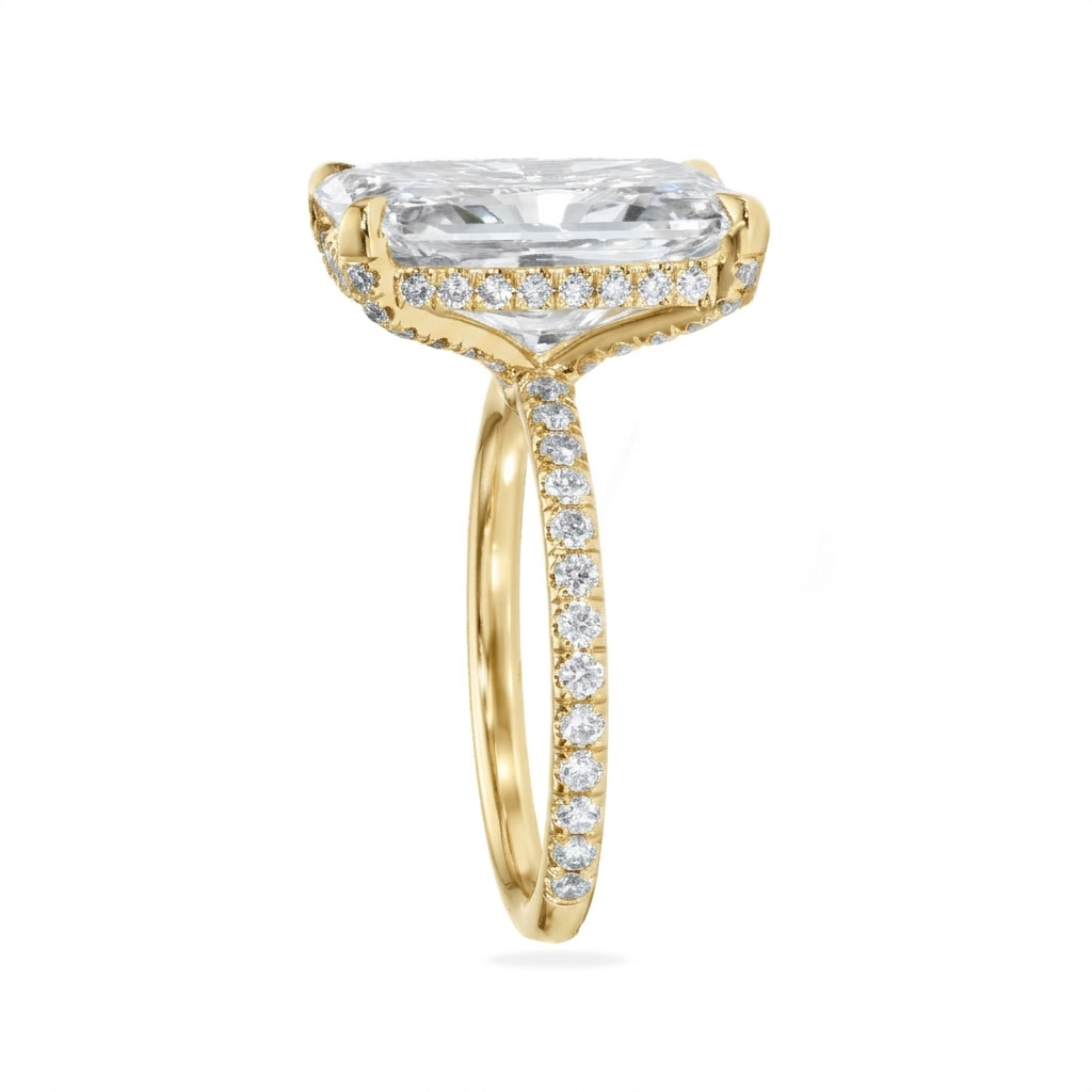 Radiant Cut Lab Diamond Solitaire Engagement Ring 18K Yellow Gold (7.90ct)