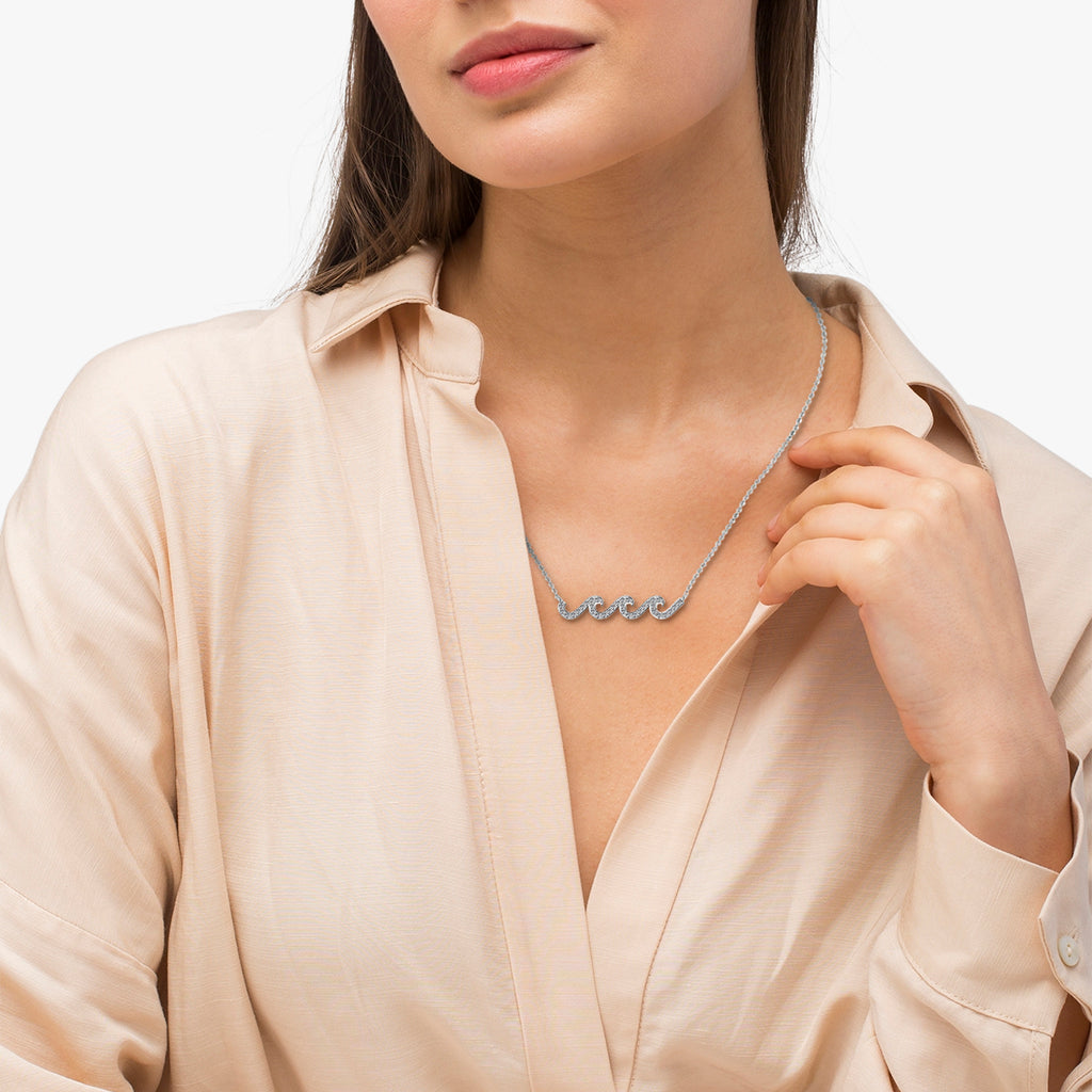 Waves Charm Pendant Necklace 14k White Gold (0.34ct)