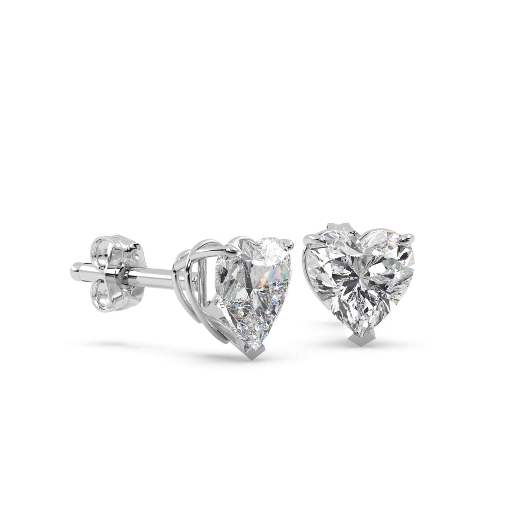 1.50ct Heart-Cut Moissanite Stud Earrings Platinum (F-G, VVS1)