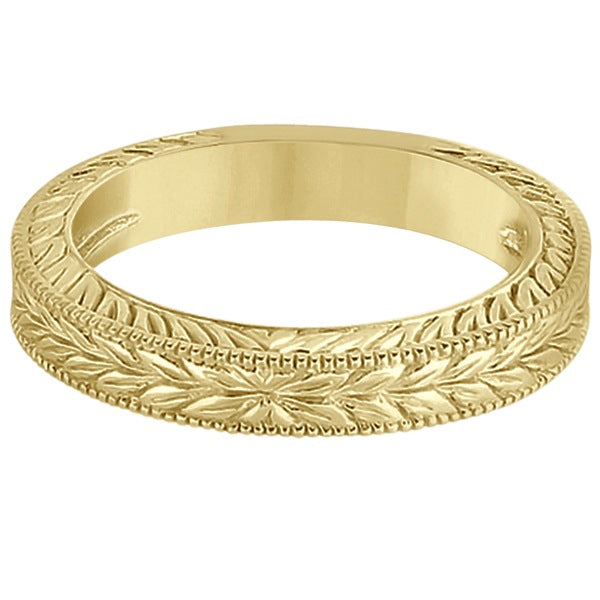 Vintage Carved Filigree Leaf Design Wedding Band in 18k Yellow Gold