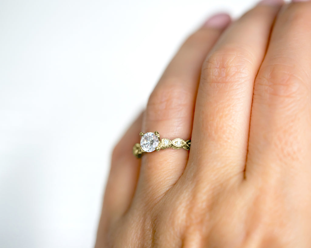 Petite Antique-Design Diamond Engagement Ring 14k Yellow Gold (0.50ct)