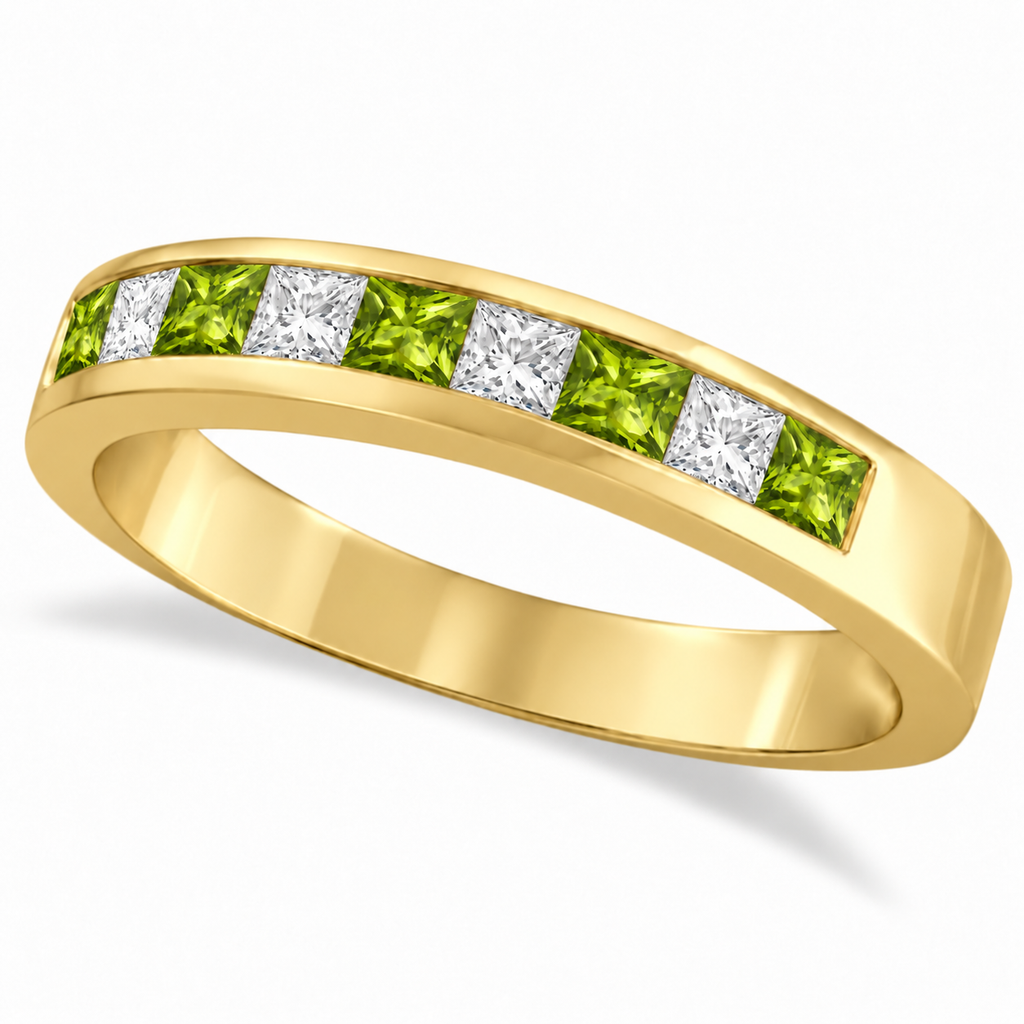 Peridot and lab-grown diamond band in 14K yellow gold, 4mm, five princess-cut peridot and four princess-cut lab-grown diamonds, 0.73ct total — product main