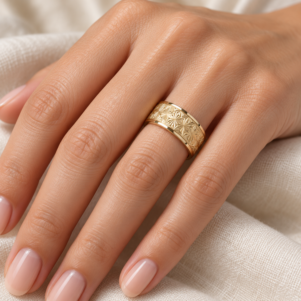 AZ29453 ring on hand close-up