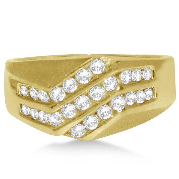 Diamond Accented Engagement Ring in 14k Yellow Gold (0.75ct)
