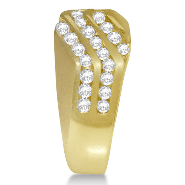 Diamond Accented Engagement Ring in 14k Yellow Gold (0.75ct)