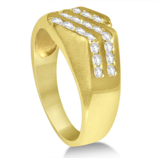 Diamond Accented Engagement Ring in 14k Yellow Gold (0.75ct)