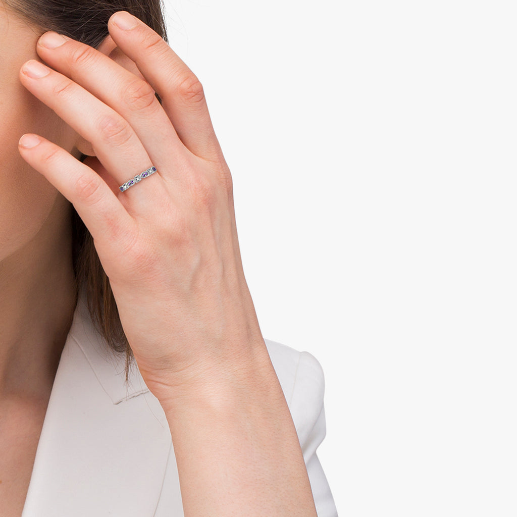 Vintage Stackable Diamond & Amethyst Ring 14k White Gold (0.15ct)