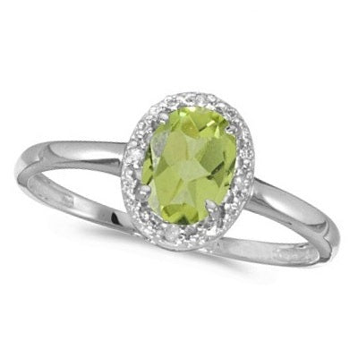 Peridot and Diamond Cocktail Ring in 14K White Gold (0.95ct)