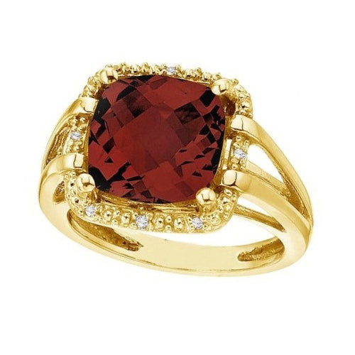 Cushion-Cut Garnet & Diamond Cocktail Ring 14k Yellow Gold (8.05cttw)