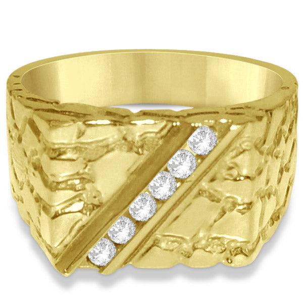 Diamond Accented Engagement Ring in 14k Yellow Gold (0.25ct)