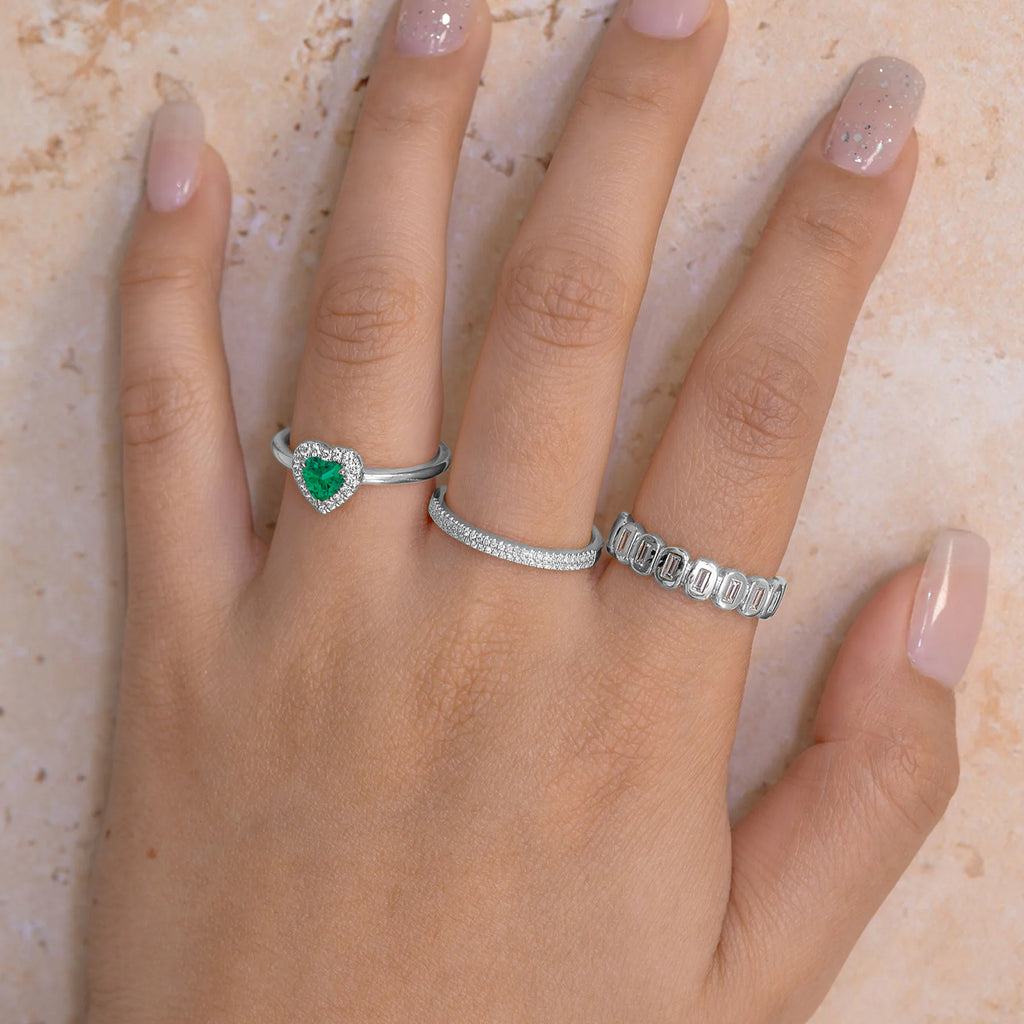 Heart Lab  Emerald & Round Diamond Halo Cocktail Ring 14K White Gold (0.67ct)