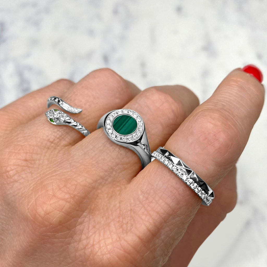 Diamond-Accented Stackable Wedding Band Ring 14K White Gold (0.26ct)