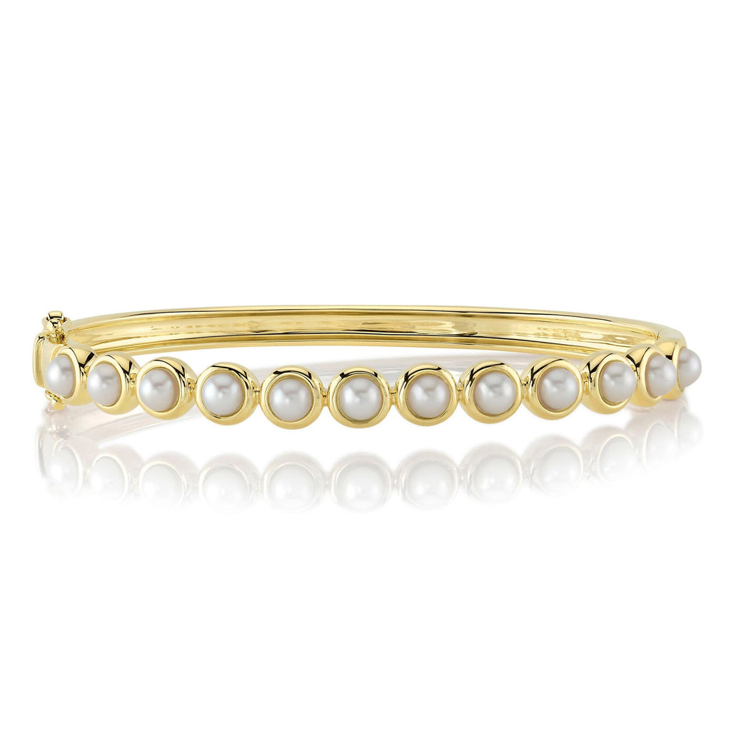 Cultured Pearl Circle Bangle Bracelet 14K Yellow Gold (4mm)