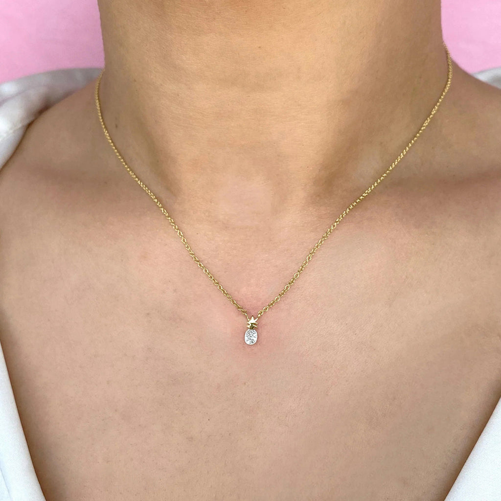 Diamond Pineapple Pendant Necklace 14K Yellow Gold (0.03ct)