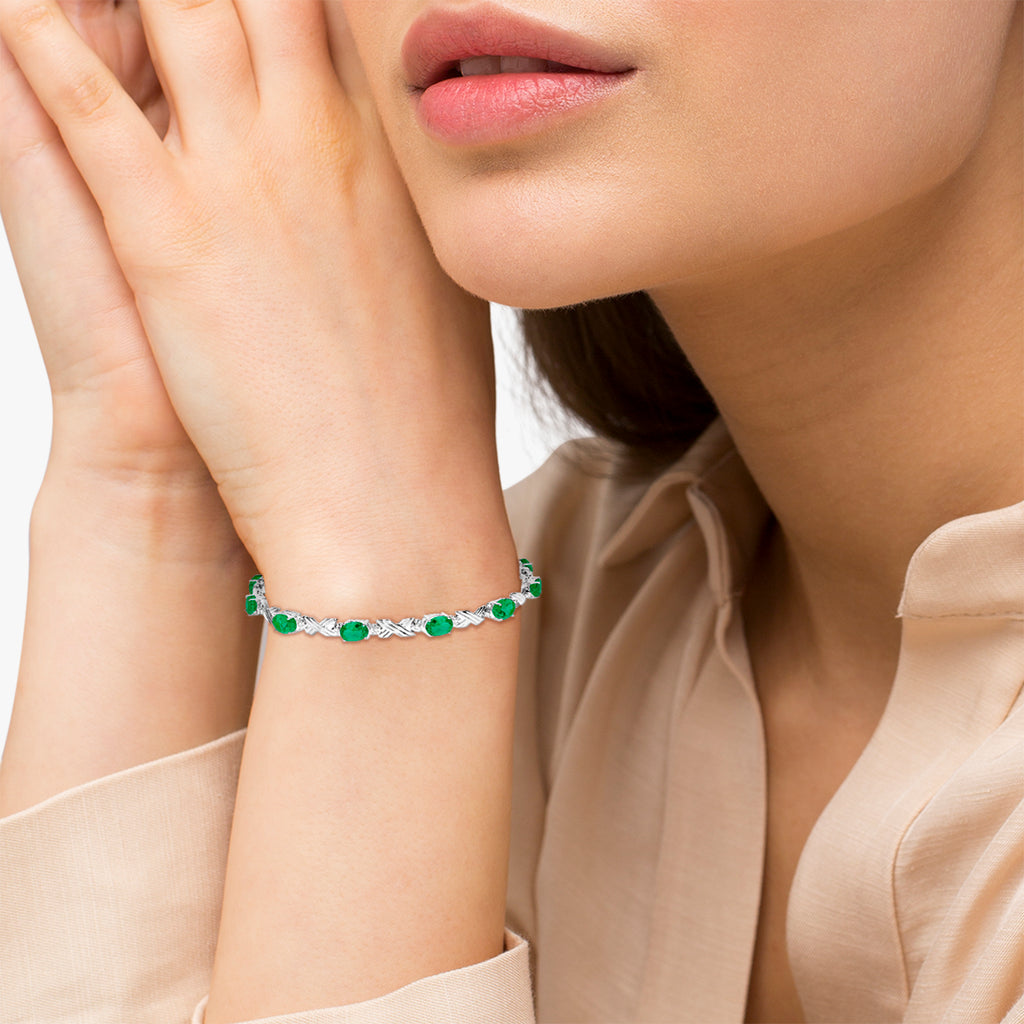 Emerald & Diamond XOXO Link Bracelet in 14k White Gold (6.65ct)