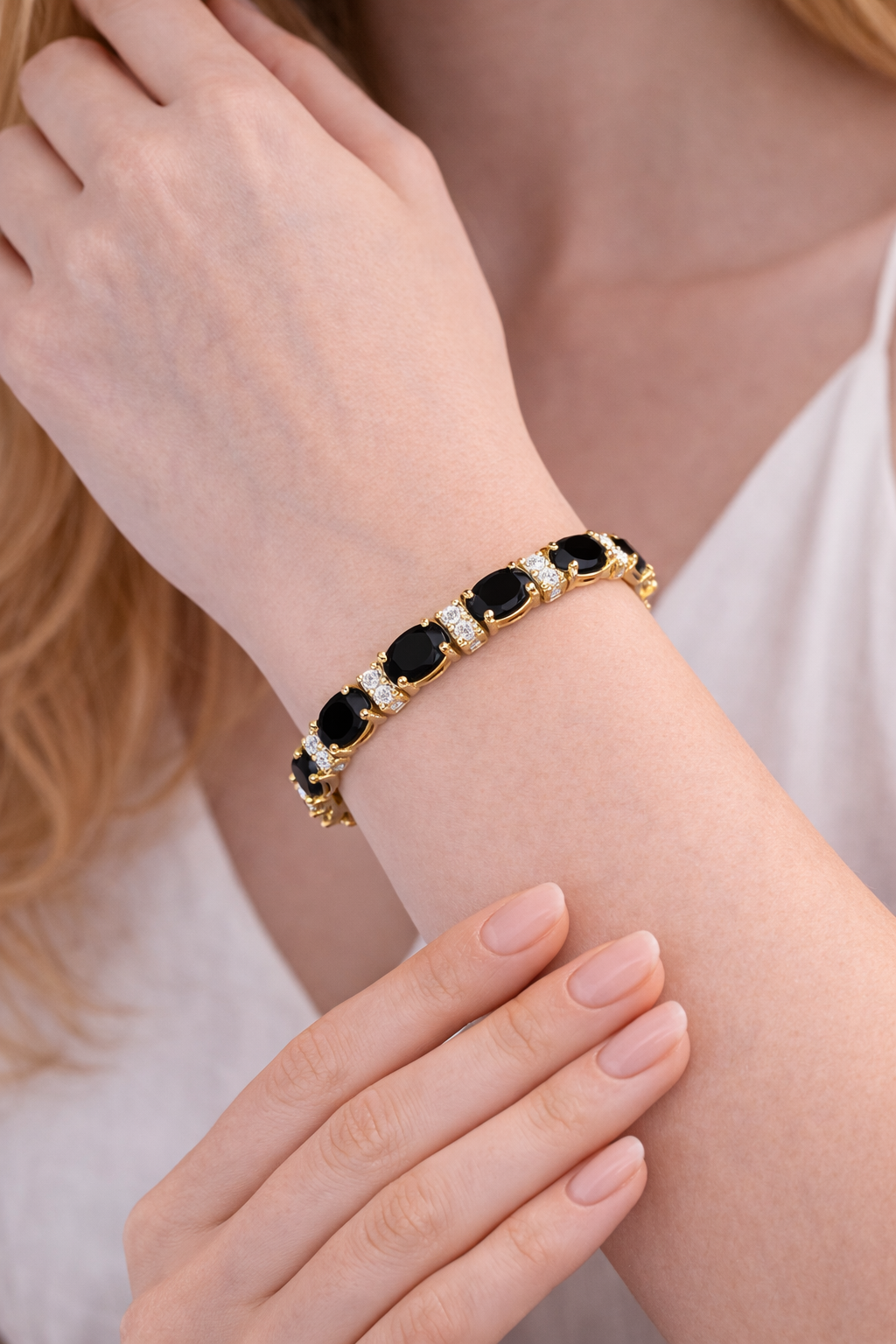 Black & White Diamond Oval Cut Tennis Bracelet 14k Yellow Gold (9.25ctw)