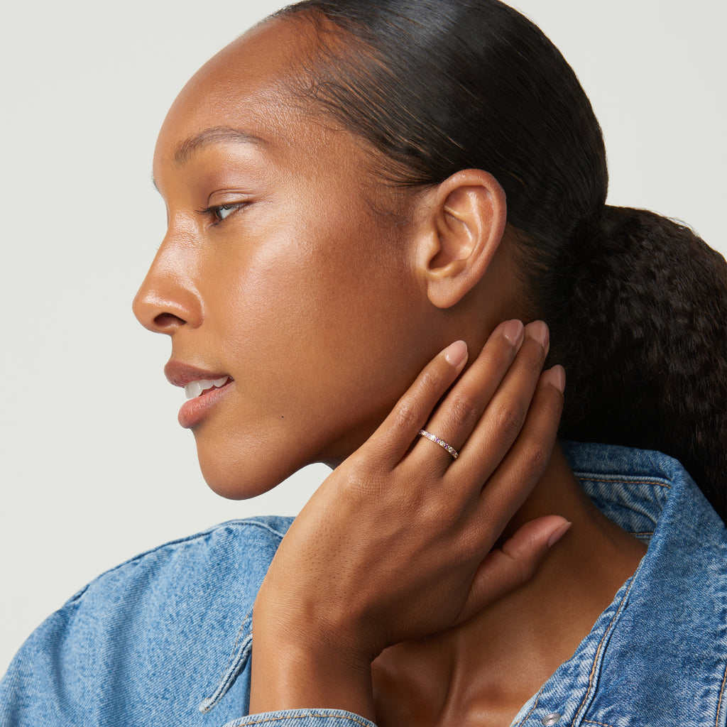 Diamond & Amethyst Eternity Wedding Band 14k Yellow Gold (0.87ct)