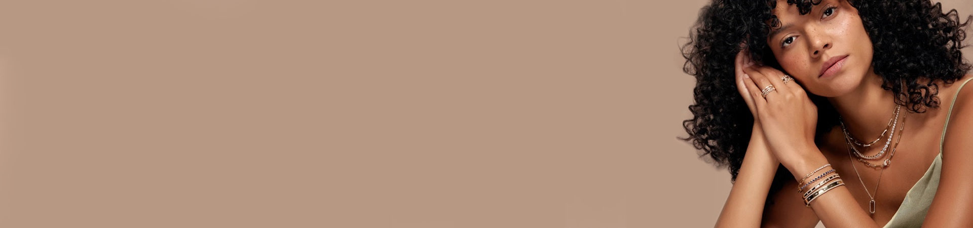 Allurez Banner Image
