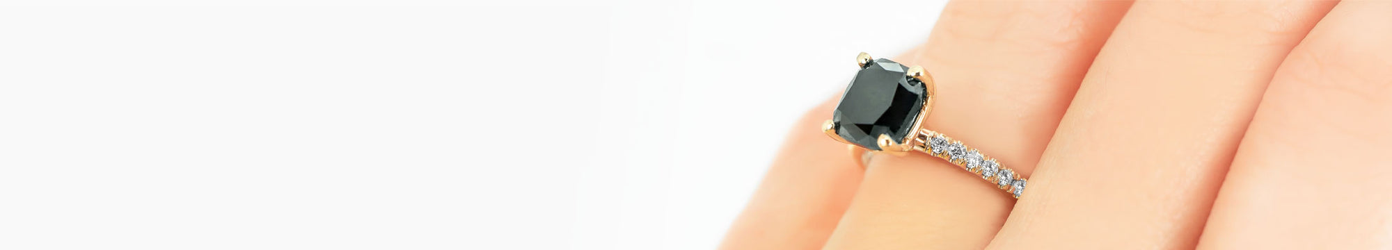 Allurez Banner Image