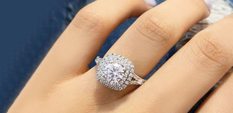 Allurez Banner Image