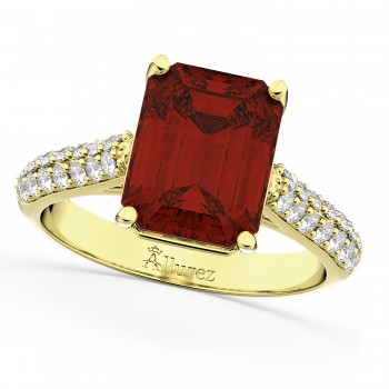 Emerald-Cut Garnet & Diamond Ring 14k Yellow Gold (5.54ct)