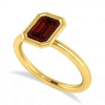 Emerald-Cut Bezel-Set Garnet Solitaire Ring 14k Yellow Gold (1.00 ctw)