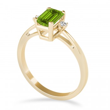 Peridot Emerald Cut Three-Stone Ring 18k Yellow Gold (1.04ct)