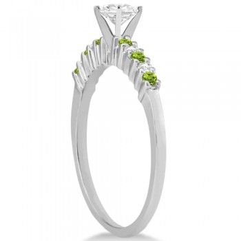 Petite Diamond & Peridot Engagement Ring 14k White Gold (0.15ct)