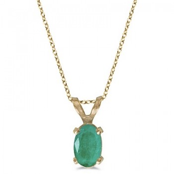 Oval Emerald Solitaire Pendant Necklace in 14K Yellow Gold (0.45ct)