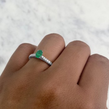 Oval Emerald Solitaire & Diamond Engagement Ring 14K White Gold (0.54ct)