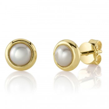 Cultured Pearl Circle Stud Earrings 14K Yellow Gold (5mm)