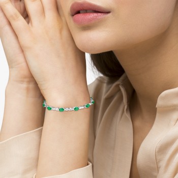 Lab Emerald & Lab Grown Diamond XOXO Link Bracelet in 14k White Gold (6.65ct)